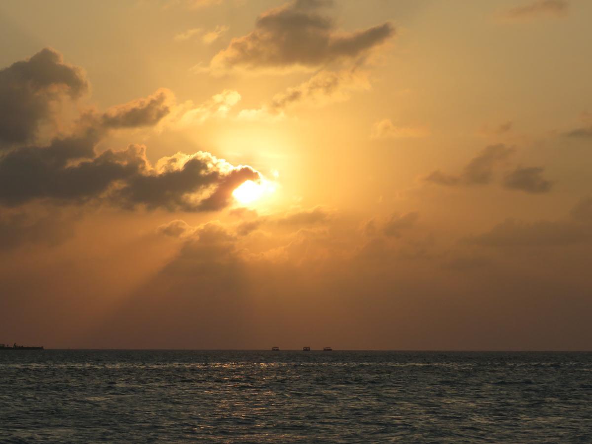 Golhaa View Inn By Tes Thulusdhoo Buitenkant foto